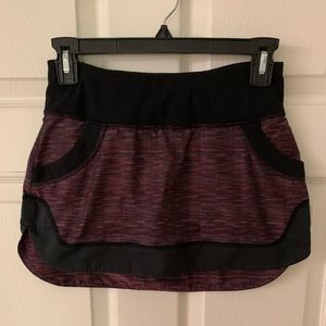 LULULEMON ATHLETICA SKIRT SIZE 2